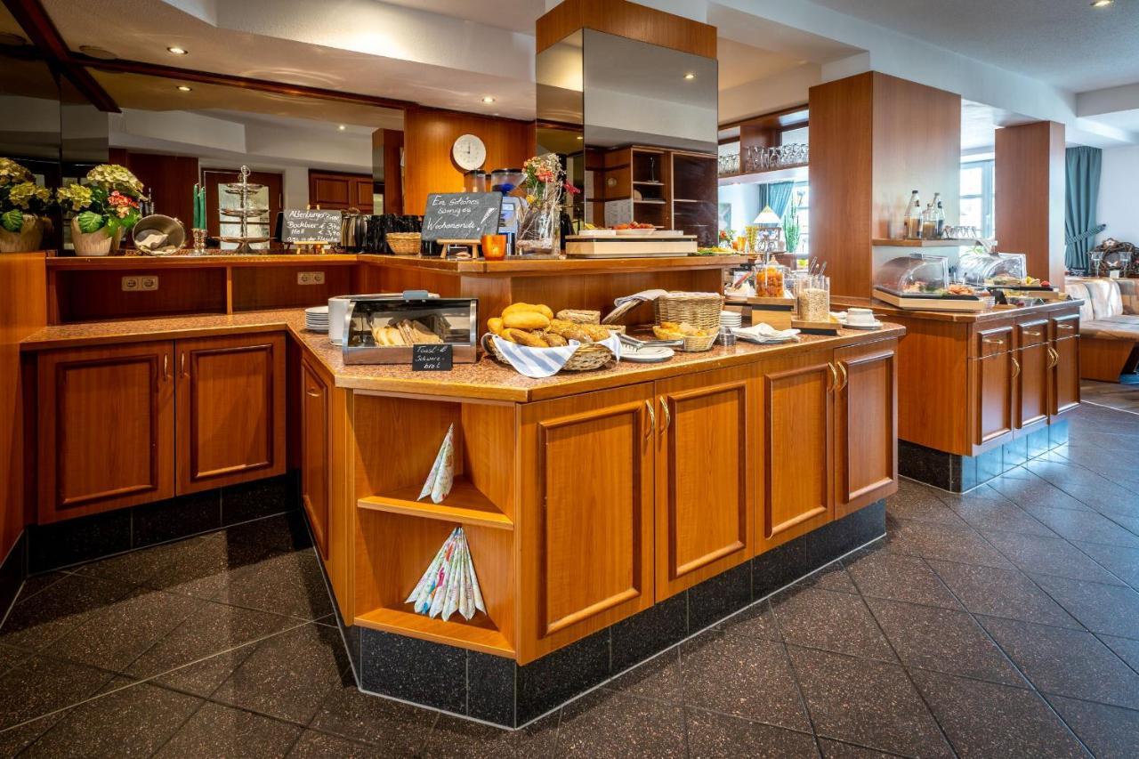 Hotel Reussischer Hof Schmölln Eksteriør bilde