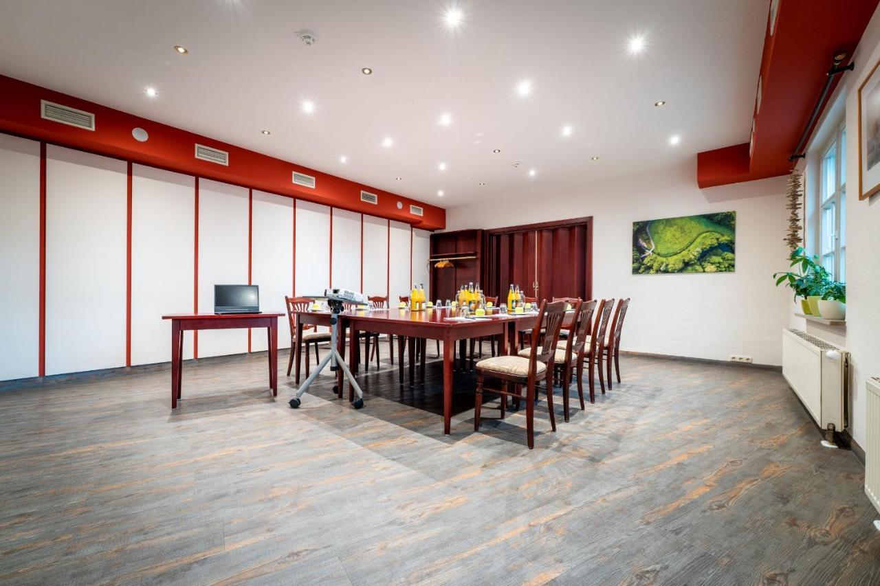Hotel Reussischer Hof Schmölln Eksteriør bilde