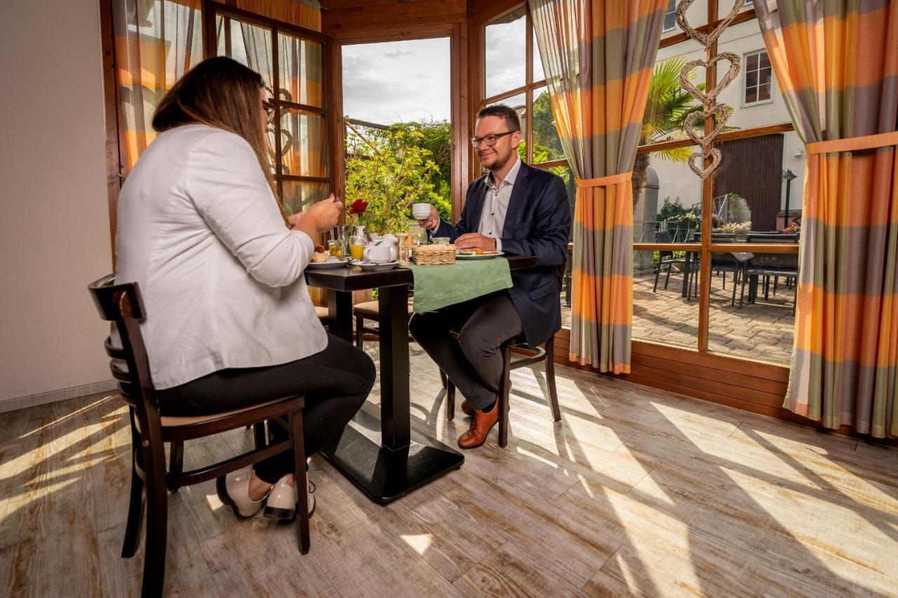 Hotel Reussischer Hof Schmölln Eksteriør bilde