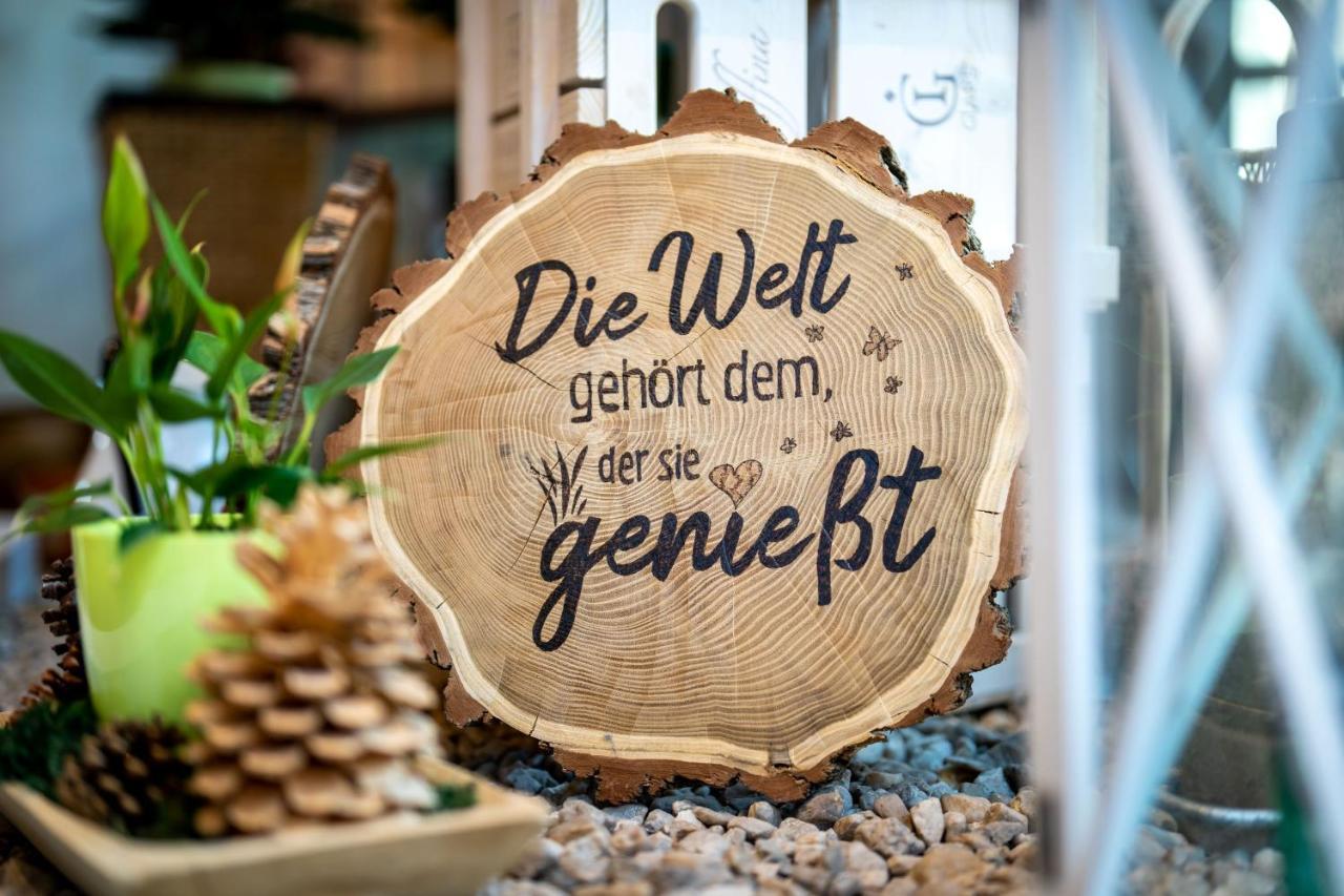 Hotel Reussischer Hof Schmölln Eksteriør bilde